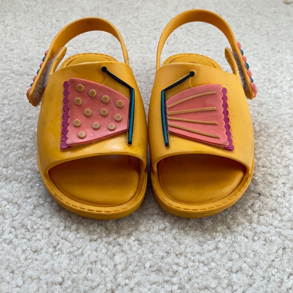 Toddler girl sandals
